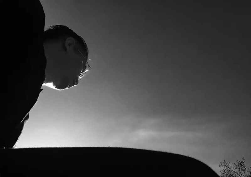 媒體專(zhuān)訪(fǎng)：明星豪宅的御用設(shè)計(jì)師，以極致負(fù)責(zé)完美展現(xiàn)當(dāng)今設(shè)計(jì)的唐風(fēng)宋骨