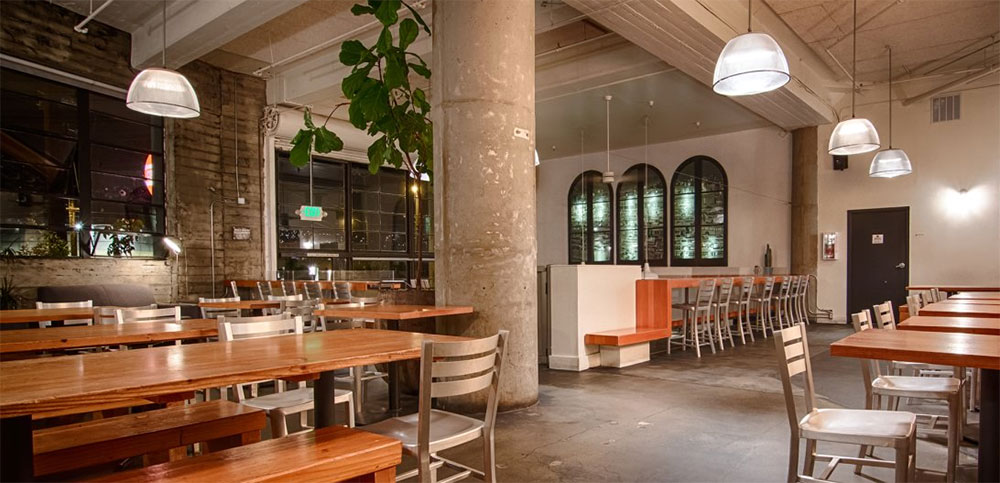 如何設(shè)計出色的主題咖啡店布局和吧臺